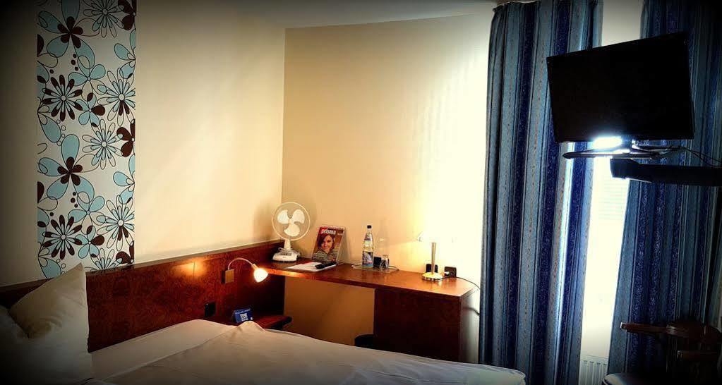Hotel Primula Troisdorf Eksteriør billede
