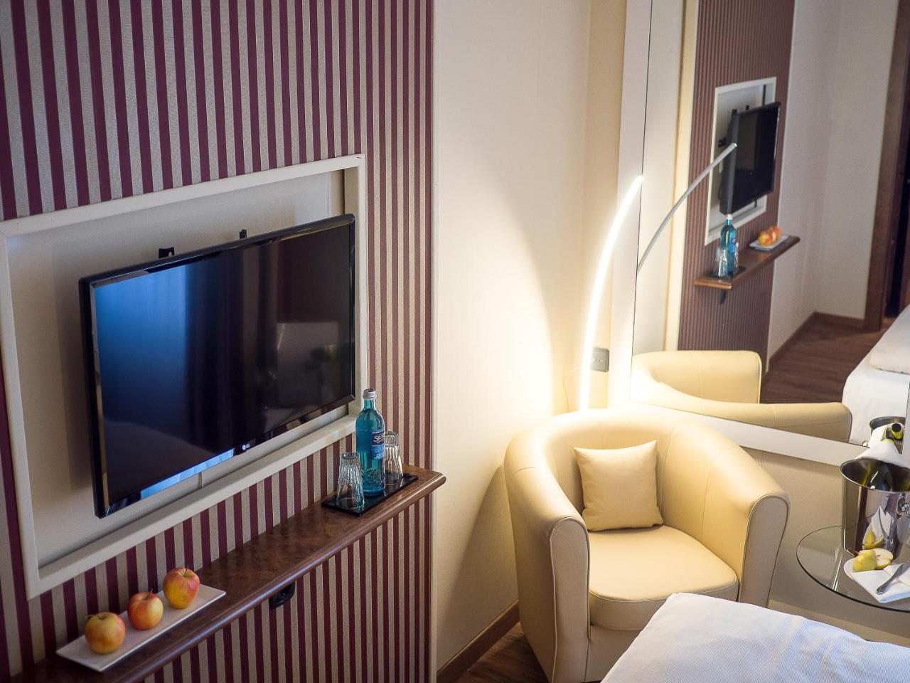 Hotel Primula Troisdorf Eksteriør billede