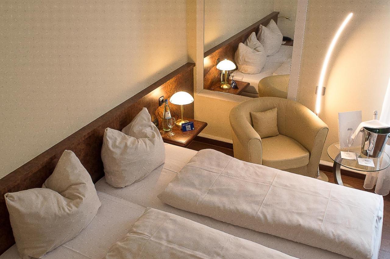 Hotel Primula Troisdorf Eksteriør billede
