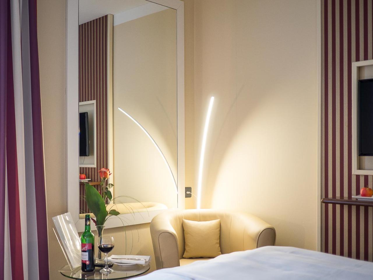 Hotel Primula Troisdorf Eksteriør billede